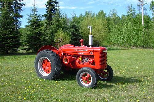 1939 McCormick-Deering W4 Standard Tractor