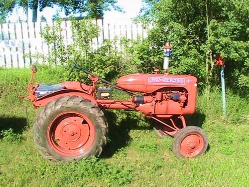 1947_Allis_Chalmer_B_Tractor