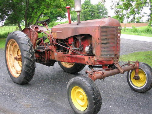 1952 Massey-Harris Model 33 Tractor

