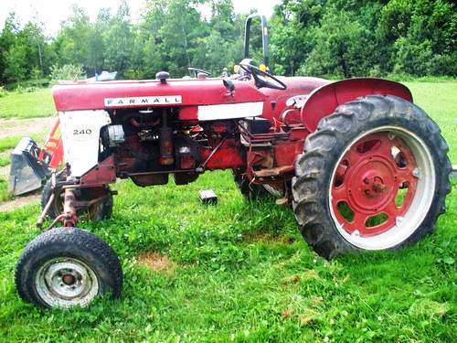 1957_Farmall_240_Tractor