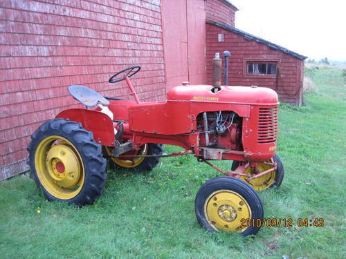 1959_Massey_Harris_Pony_Tractor