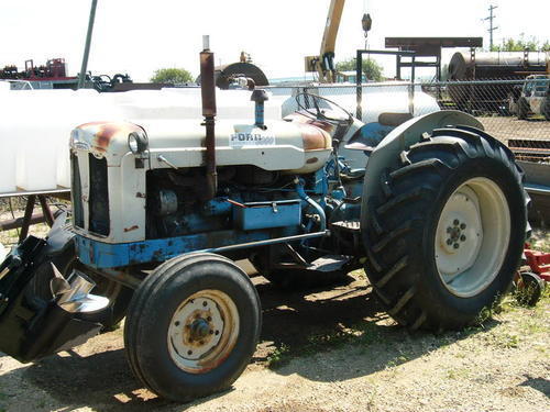 1960_Ford_Super_Major_5000_Deisel_Tractor