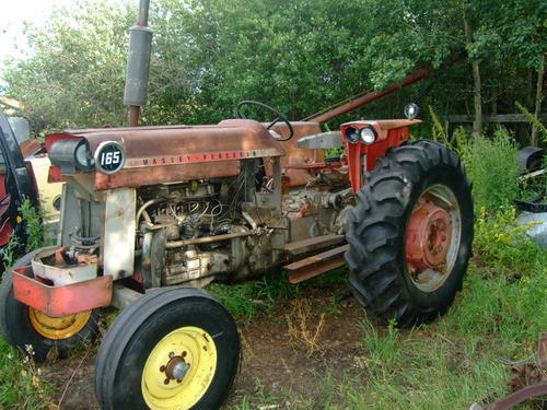 1964_Massey-Ferguson_165_Tractor