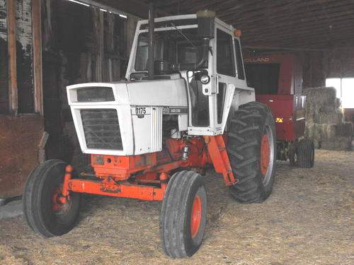 1972 Case Model 1175 Tractor
