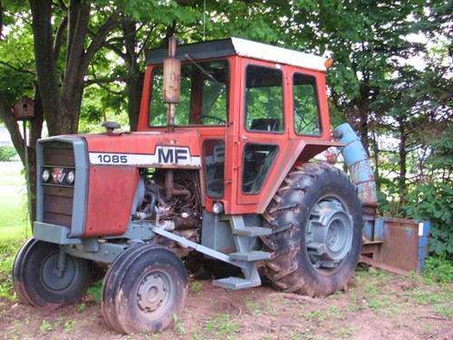 1976_1085_Mf_Tractor