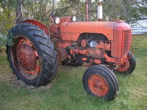 1952 Case Model DC4 Tractor
