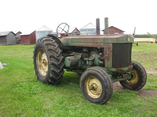 1953_John_Deere_R_Tractor