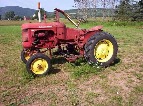 1955_Massey_Harris_Pacer_Tractor