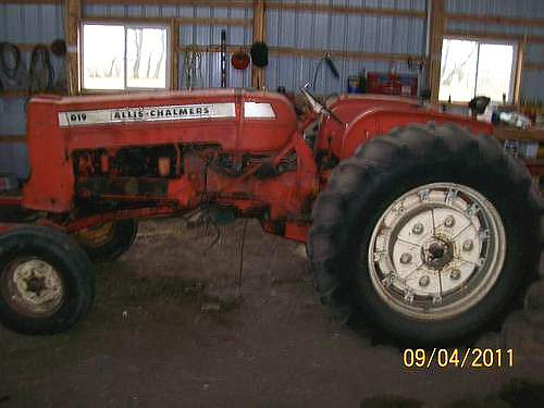 1963_Allis_Chalmers_D19_Tractor
