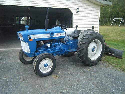 1965_Ford_3_Cylinder_Gas_Tractor